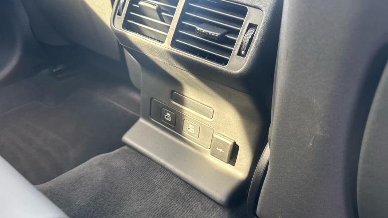 Land Rover Range Rover Velar 2.0 P250 Dynamic HSE 5dr Auto Petrol Estate